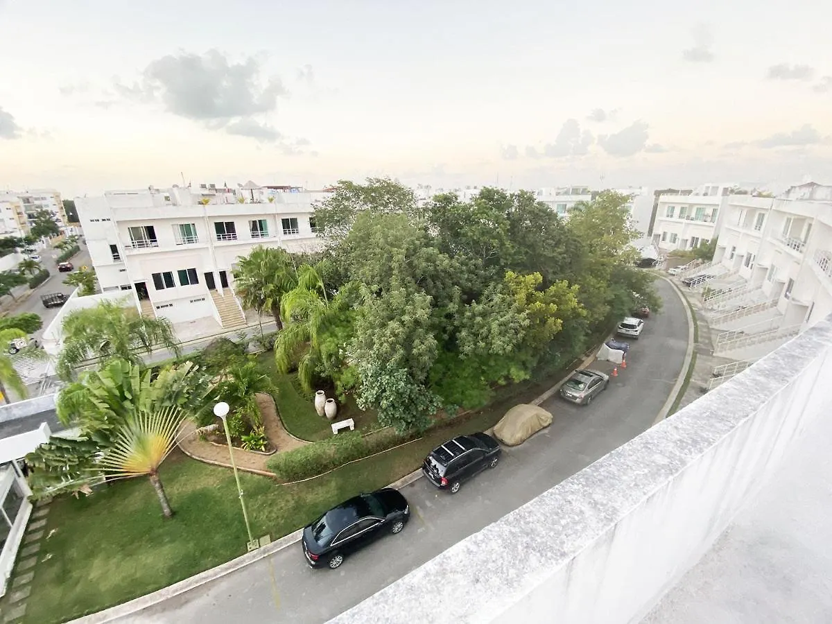 Geek-Chic Townhouse Villa Playa del Carmen 0*,